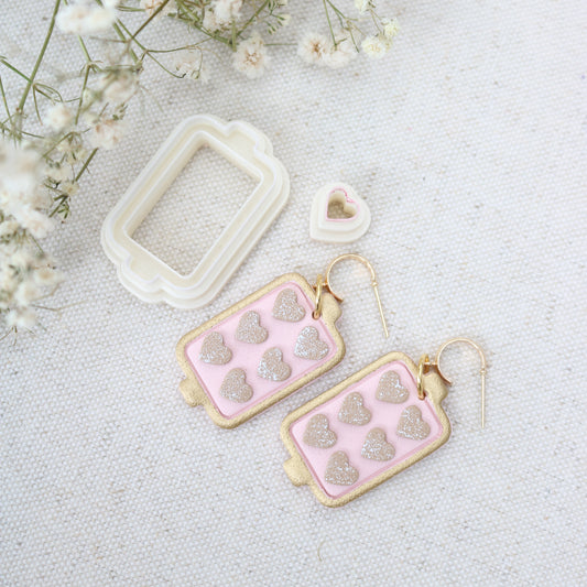 Baking Sheet with Heart Cookies Cutter Set