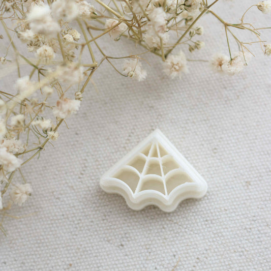 Fall 25 - Half Spider Web Cutter