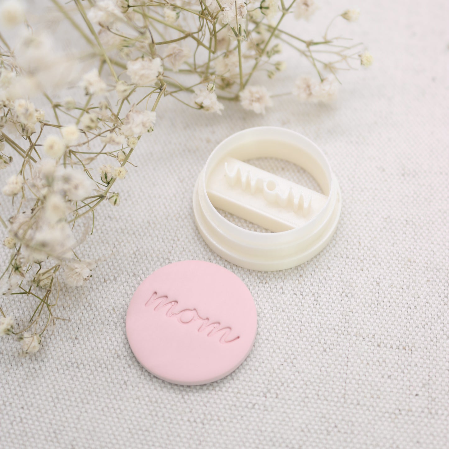 Mother’s Day “Mom” and “Mama” Circle Cutters