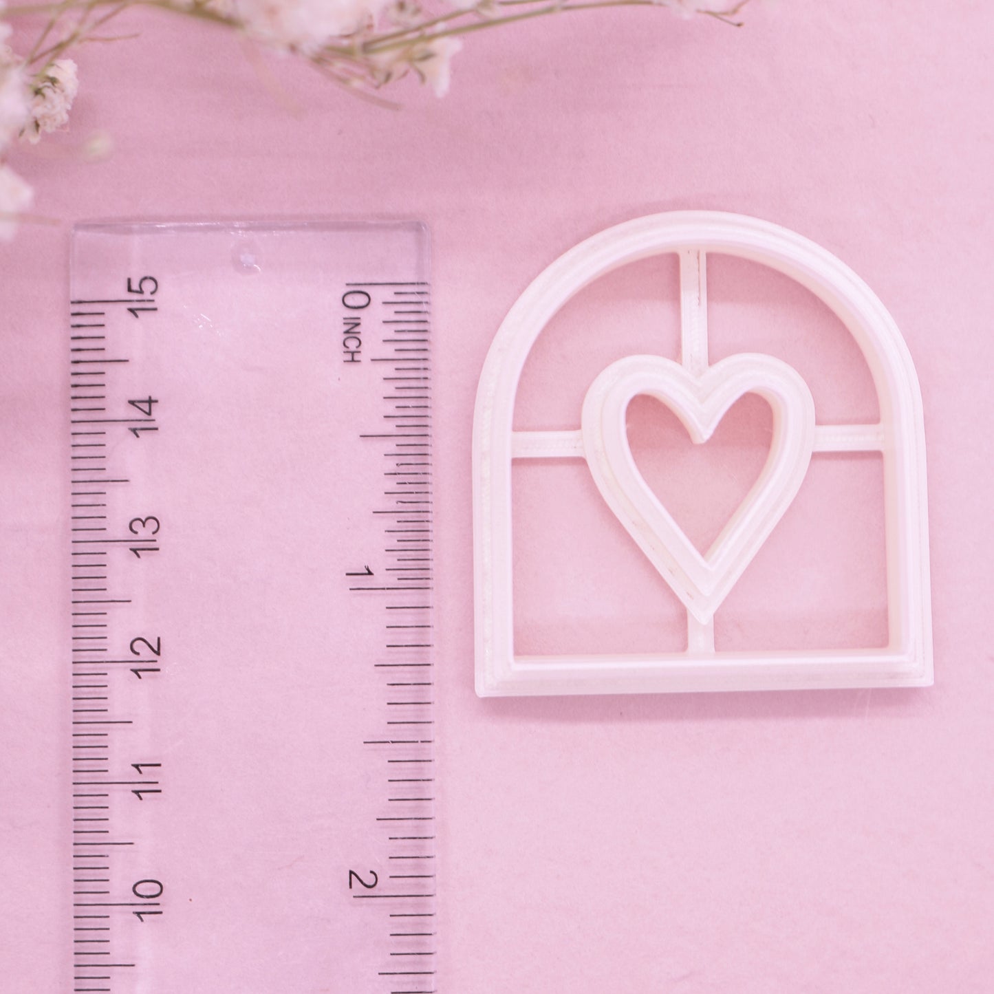 Valentines Day - Arch with Heart Cutout Cutter