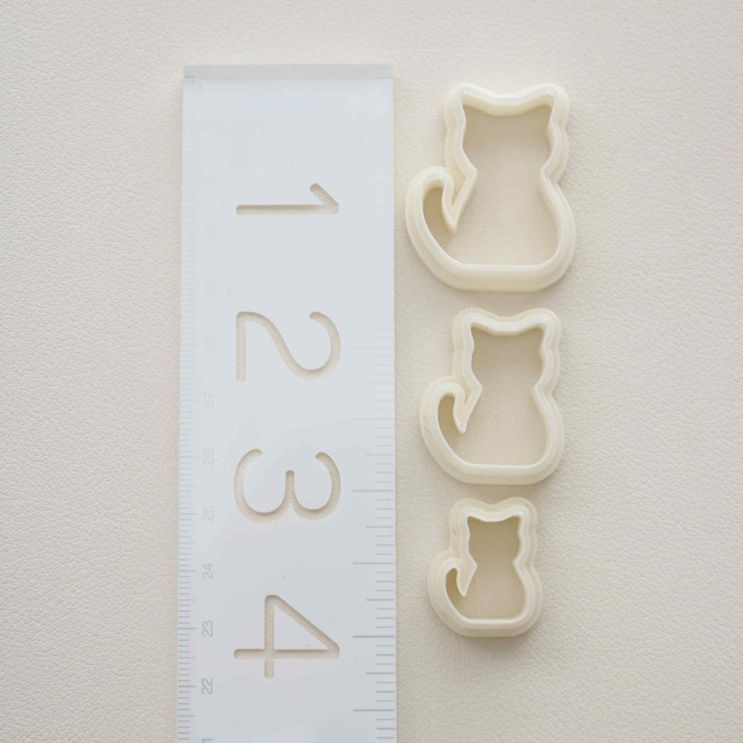 Fall 25 - Cat with Tail Cutters