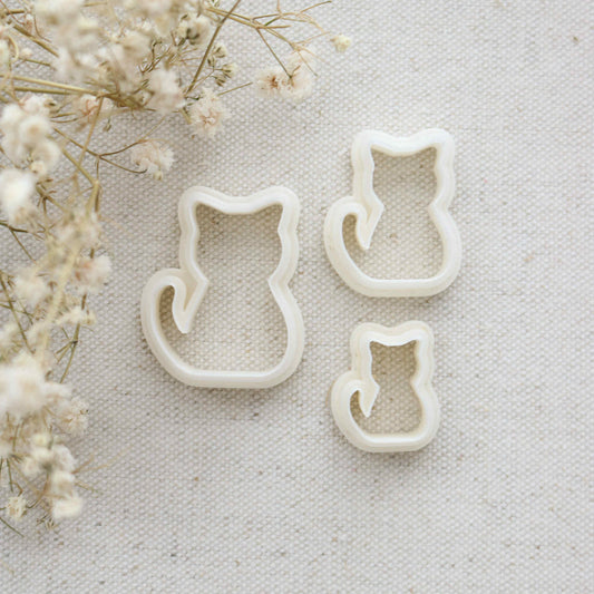 Fall 25 - Cat with Tail Cutters